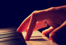 九游体育app下载-北安普顿高歌凯歌，迎来巅峰——一个城市崛起的辉煌篇章