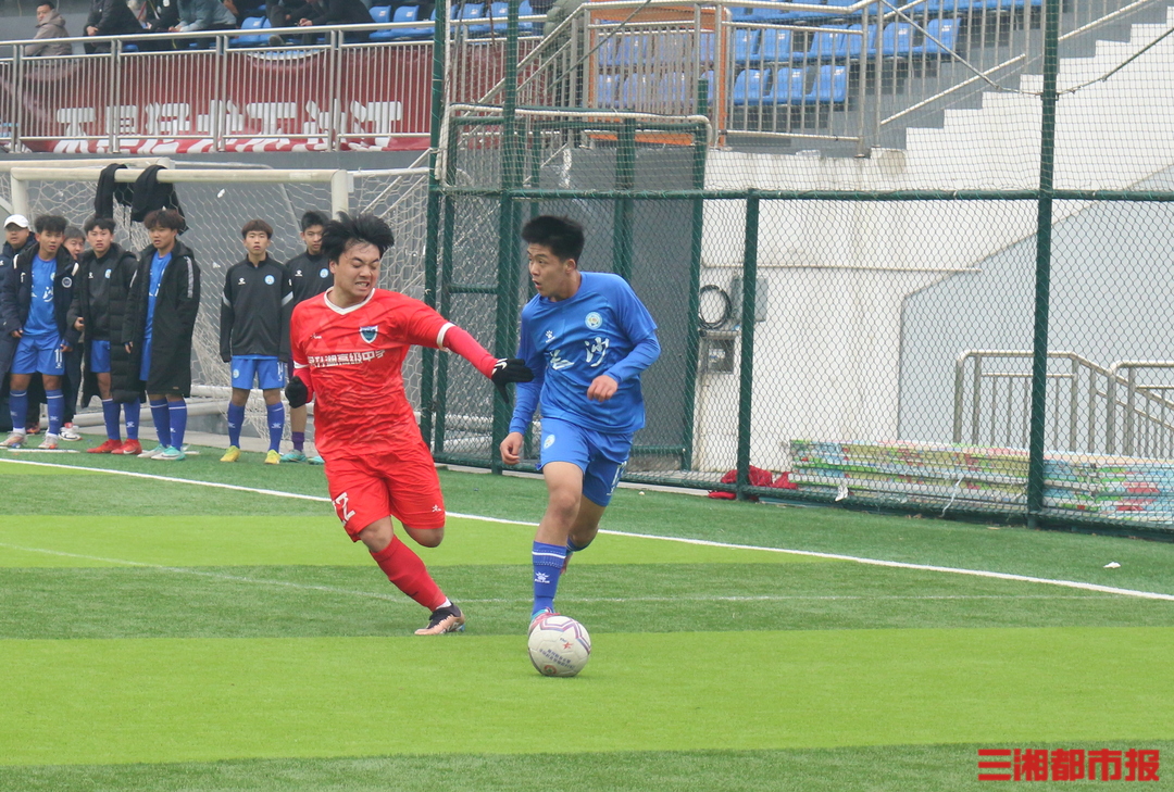 经过激烈角逐,一支球队在亚洲俱乐部足球锦标赛中胜出的简单介绍 经过激烈角逐,一支球队在亚洲俱乐部足球锦标赛中胜出的简单介绍