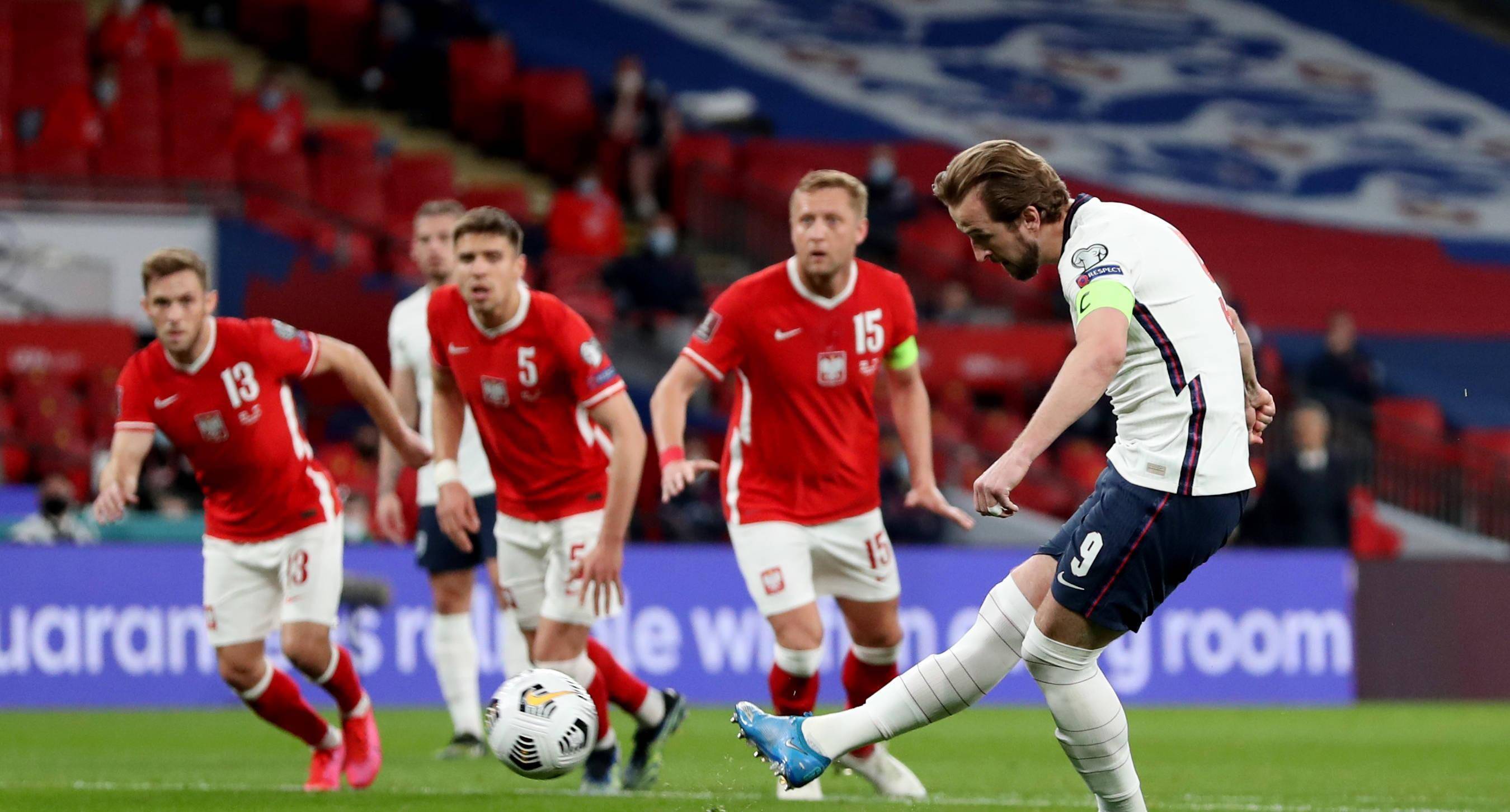 关于英格兰队在比赛中-逆转摩洛哥队的信息