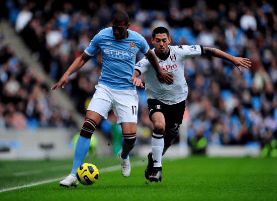 曼城凭借进攻实力，力克对手取得胜利的简单介绍