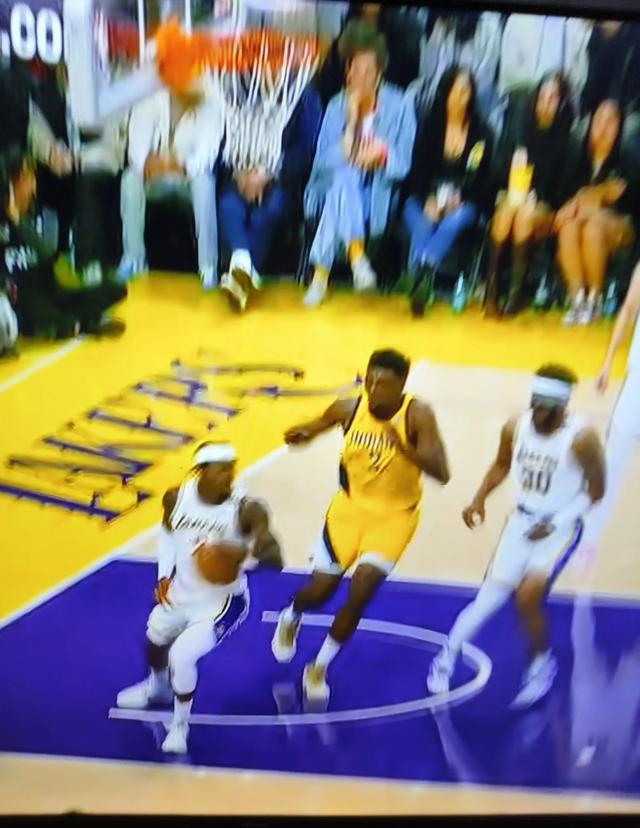 关于步行者队士气高涨,团结一致面对强敌的信息 关于步行者队士气高涨,团结一致面对强敌的信息