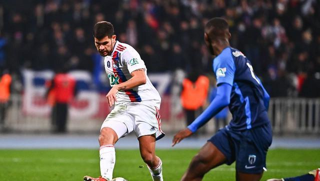 九游体育官方入口-里昂主场逆转战平雷恩,保持不败不败态势的简单介绍