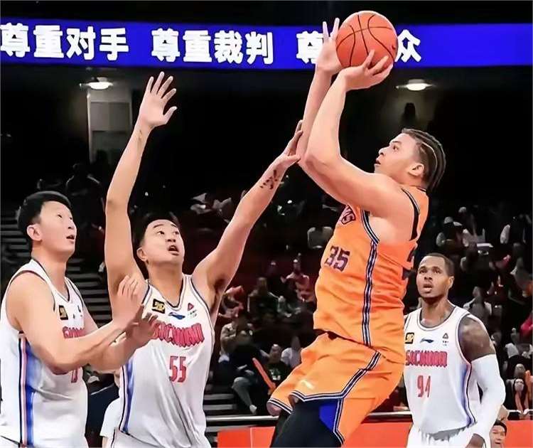 九游体育网页版-关于辽宁队对阵上海队,胜者将拔得头筹的信息