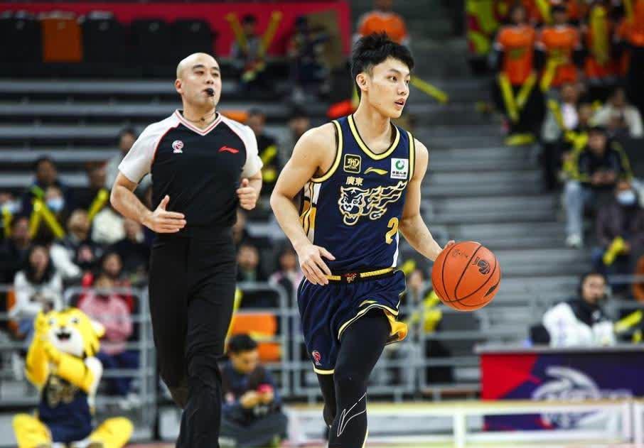 九游体育官网入口-阿尔科托夫客场大胜,掀起一波连胜