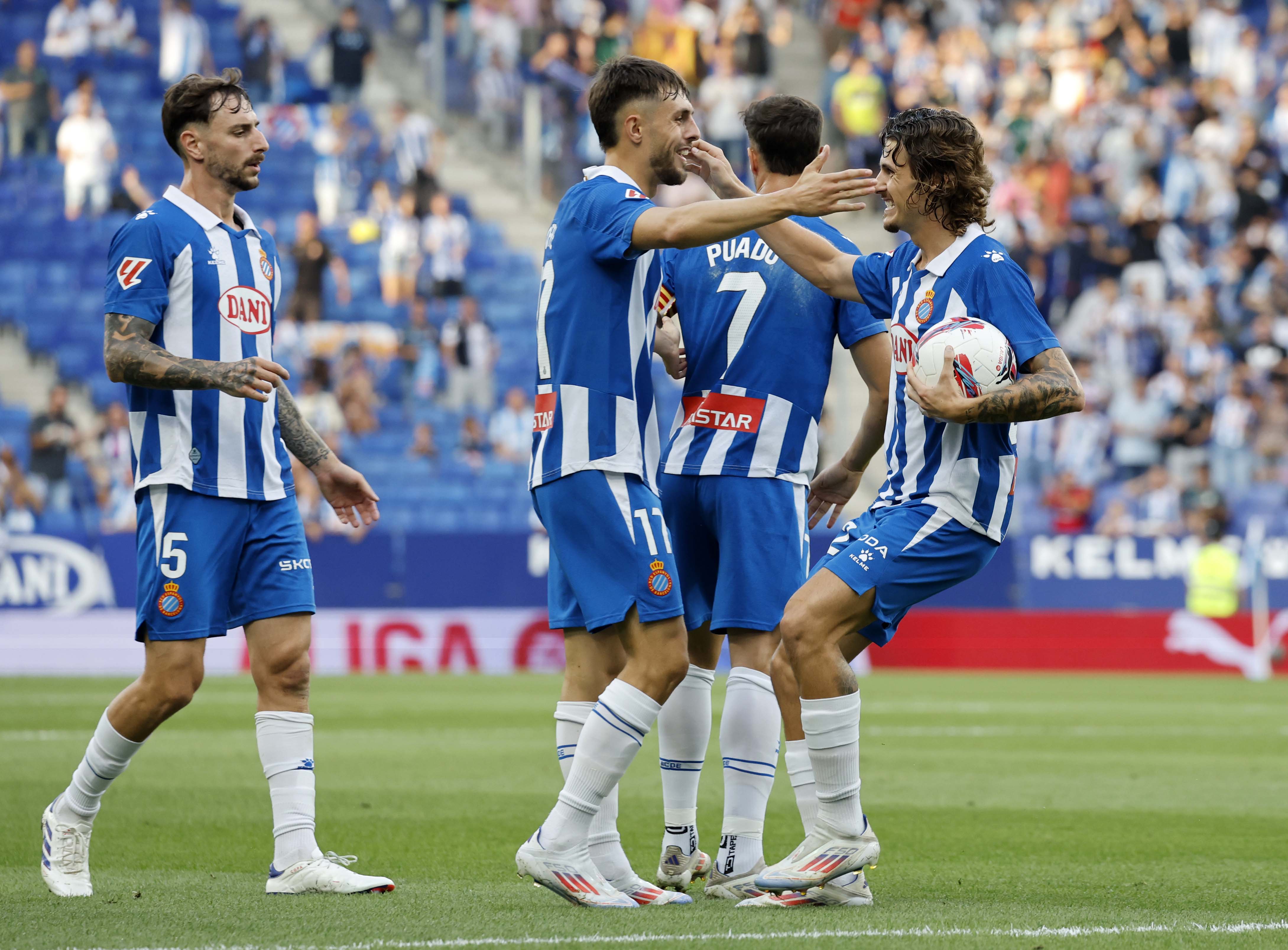 九游体育网页版-西班牙队备战状态神秘,探讨备战新战术