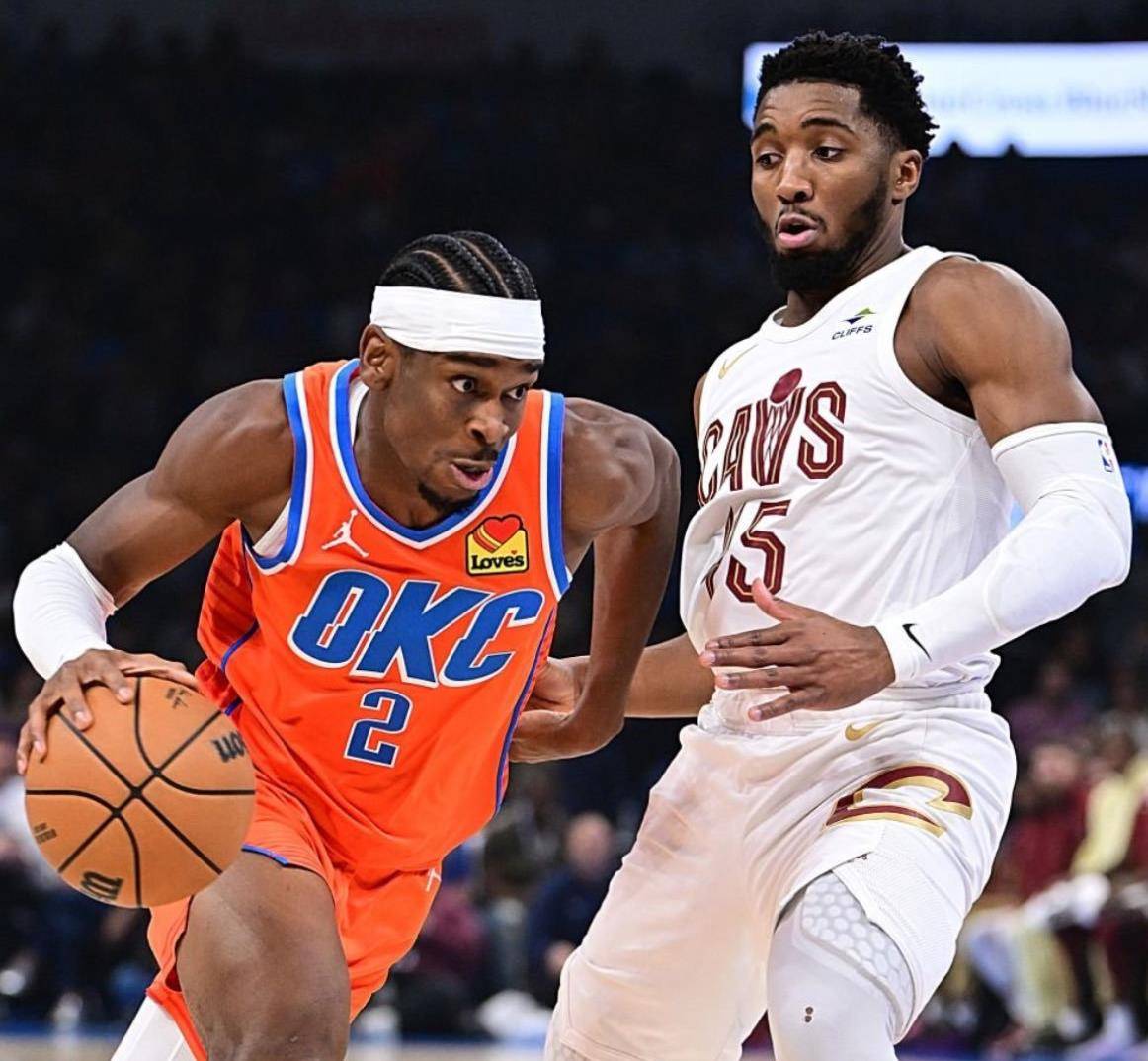 -骑士客场力克勇士,球队团结奋战赢得关键比赛的简单介绍