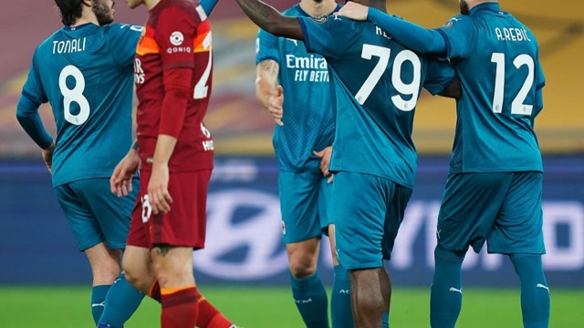 斯佩齐亚逆转比分,客场赢球再添三分的简单介绍 斯佩齐亚逆转比分,客场赢球再添三分的简单介绍