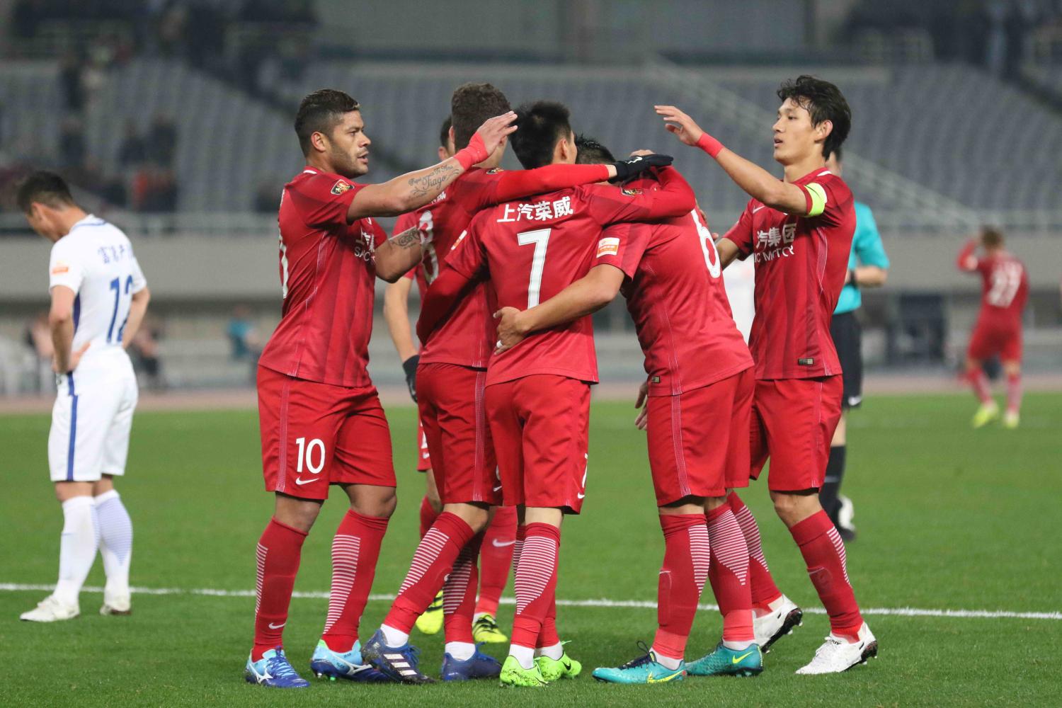 包含延边富德客场大胜深圳,逐步跻身中超积分榜前十的词条 包含延边富德客场大胜深圳,逐步跻身中超积分榜前十的词条