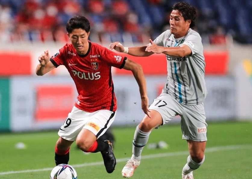 萨拉戈萨惨遭对手反超,陷入保级泥潭的简单介绍 萨拉戈萨惨遭对手反超,陷入保级泥潭的简单介绍