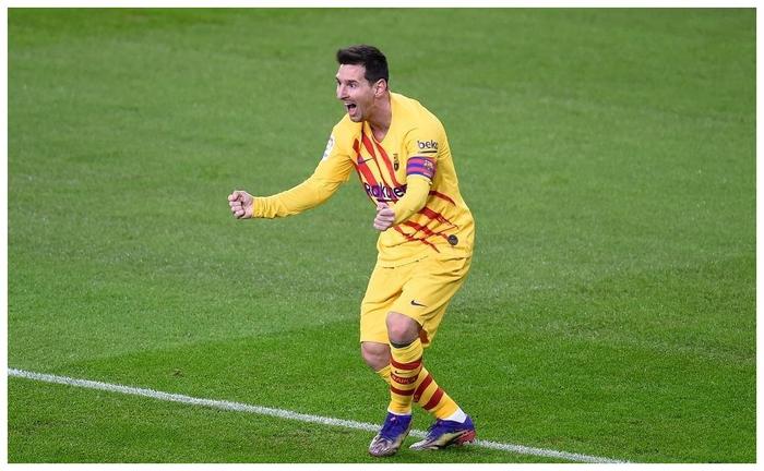 利亚雷亚尔队员势不可挡，领先积分榜