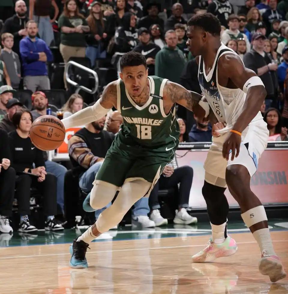 九游体育亚洲官网-雄鹿完胜森林狼,字母哥狂砍分再展身手!