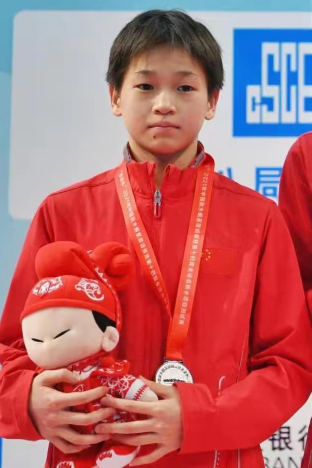 九游体育网页版登录入口-跳水比赛优胜者居上,轻松晋级的简单介绍