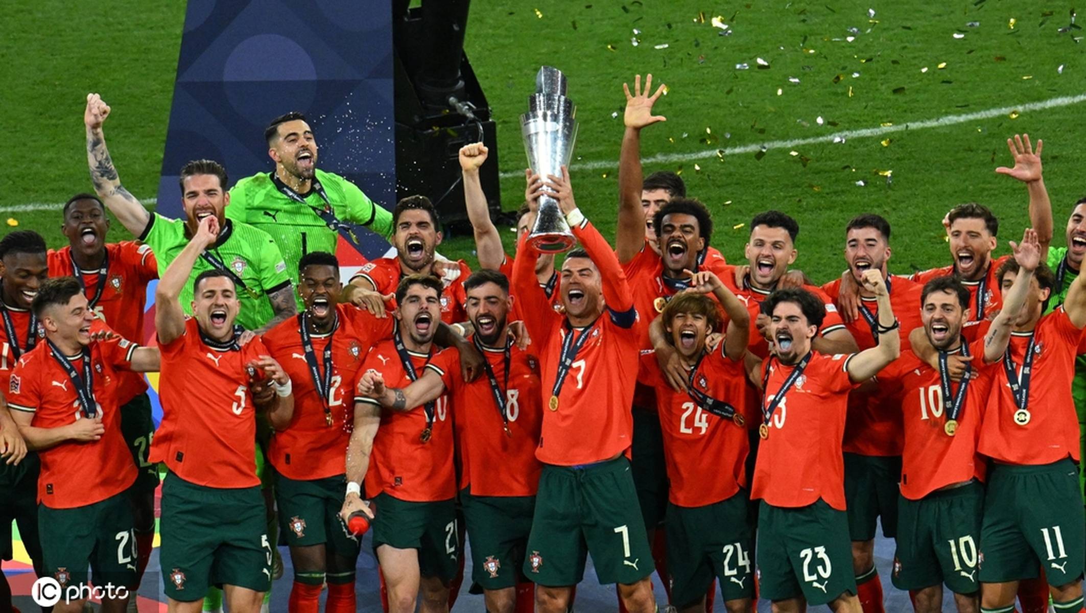 荷兰战胜葡萄牙,赢户外之最!欧国联的简单介绍