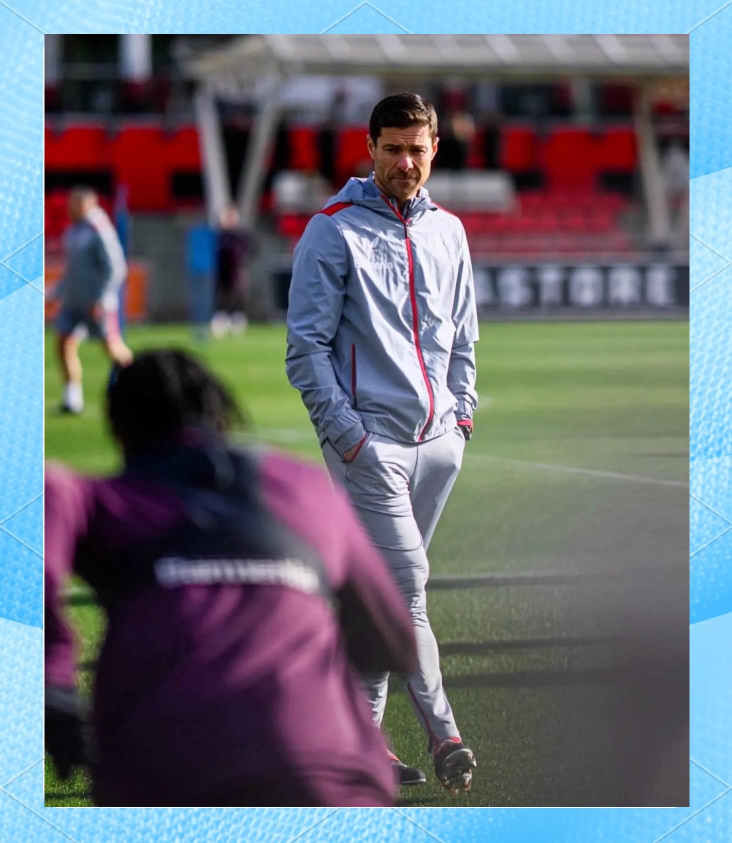 包含勒沃库森客场作战轻松获胜,稳坐积分榜榜首的词条 包含勒沃库森客场作战轻松获胜,稳坐积分榜榜首的词条